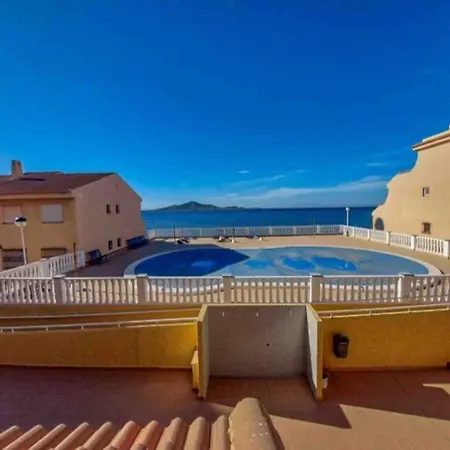 Mariposa Deneptuno アパート *